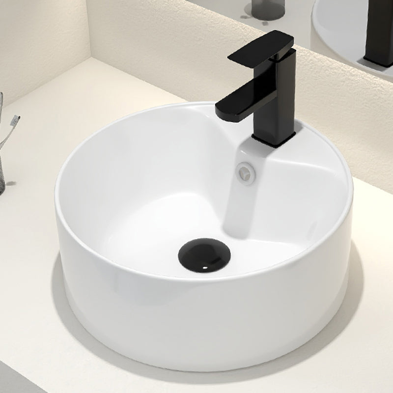 Round Vessel Bathroom Sink Vitreous China Vessel Lavatory Sink
