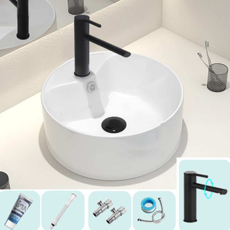 Round Vessel Bathroom Sink Vitreous China Vessel Lavatory Sink