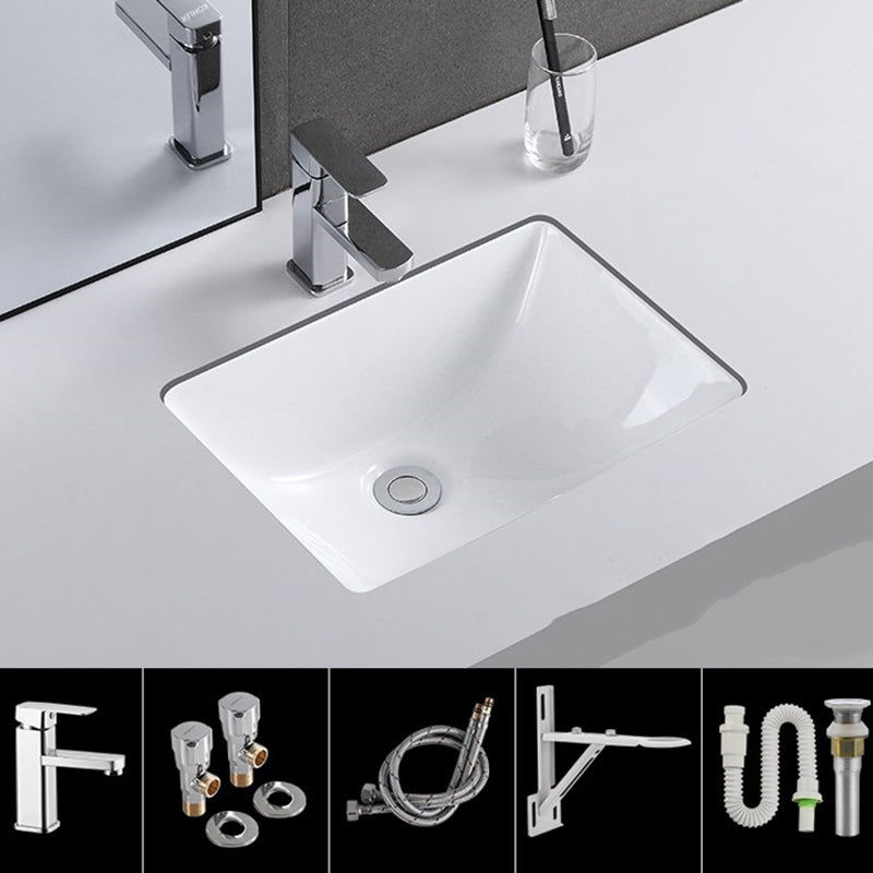 Classic Porcelain Bathroom Sink Trough Bathroom Sink in White