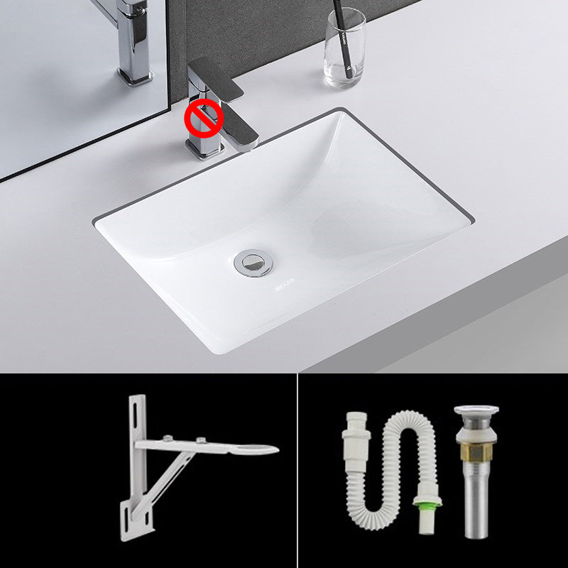 Classic Porcelain Bathroom Sink Trough Bathroom Sink in White