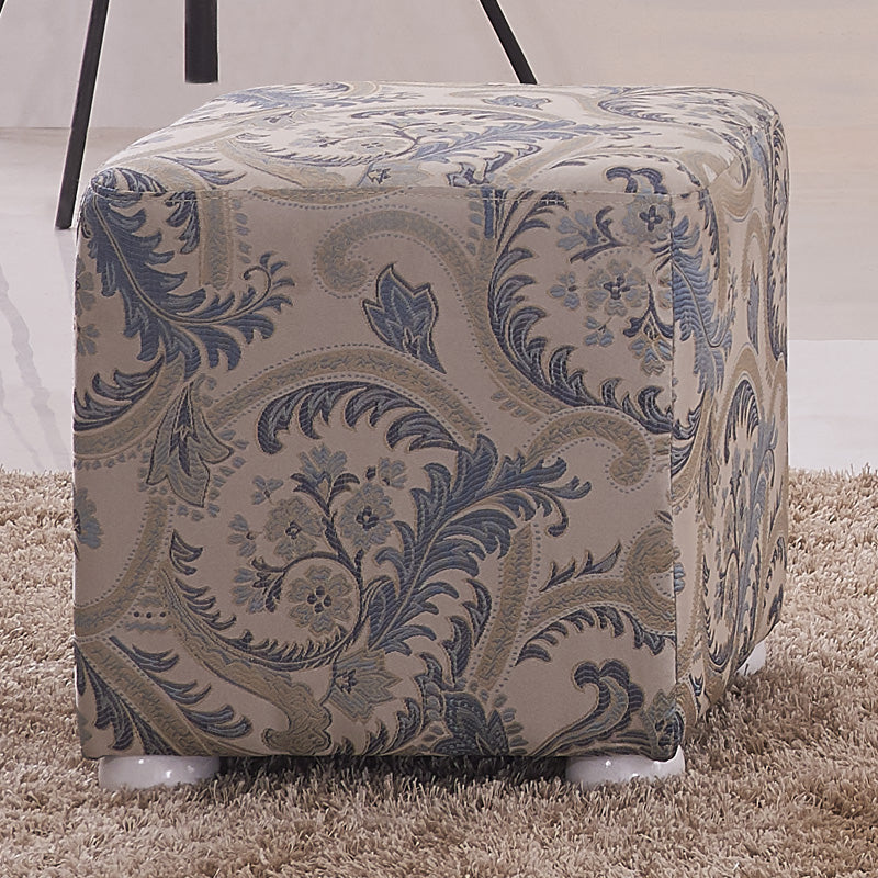 Bohemian Style Chaise Lounge Upholstered Chaise with Rolled Arms for Bedroom