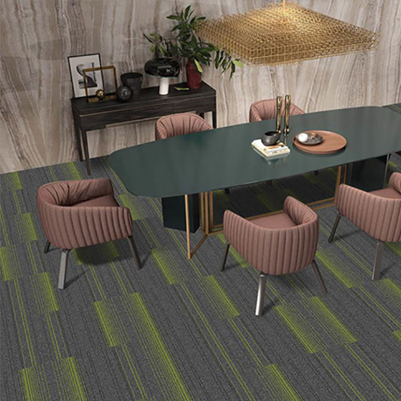 Modern Carpet Tiles Self Adhesive Level Loop Stain Resistant Carpet Tile