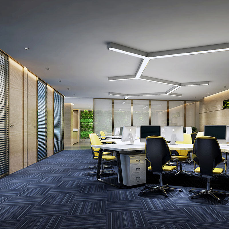 Modern Carpet Tiles Self Adhesive Level Loop Stain Resistant Carpet Tile