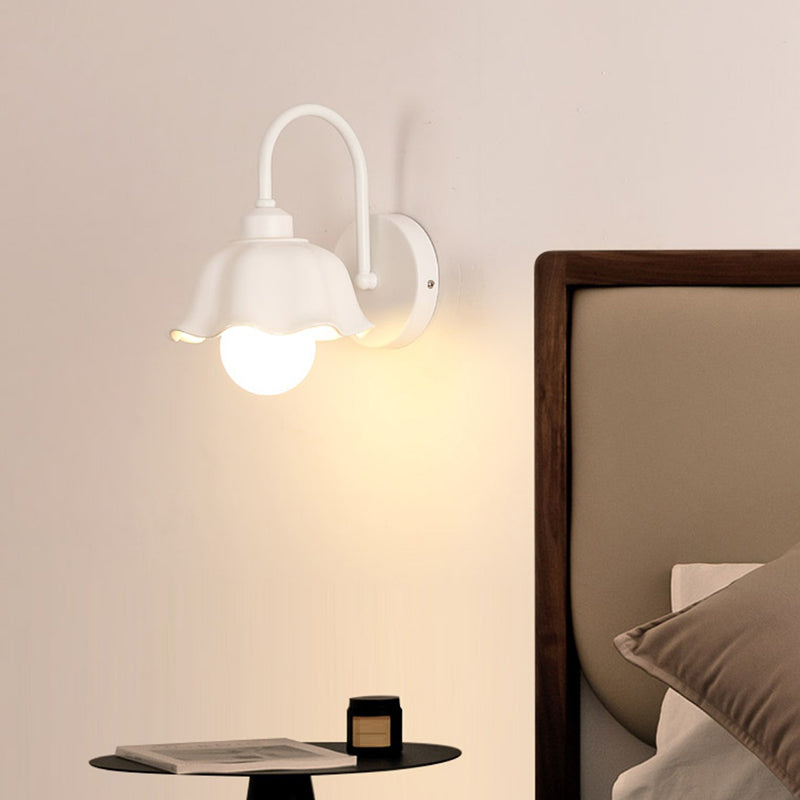 Nordic Style Iron Vanity Light White Geometry Shape Vanity Lamp for Shower Room