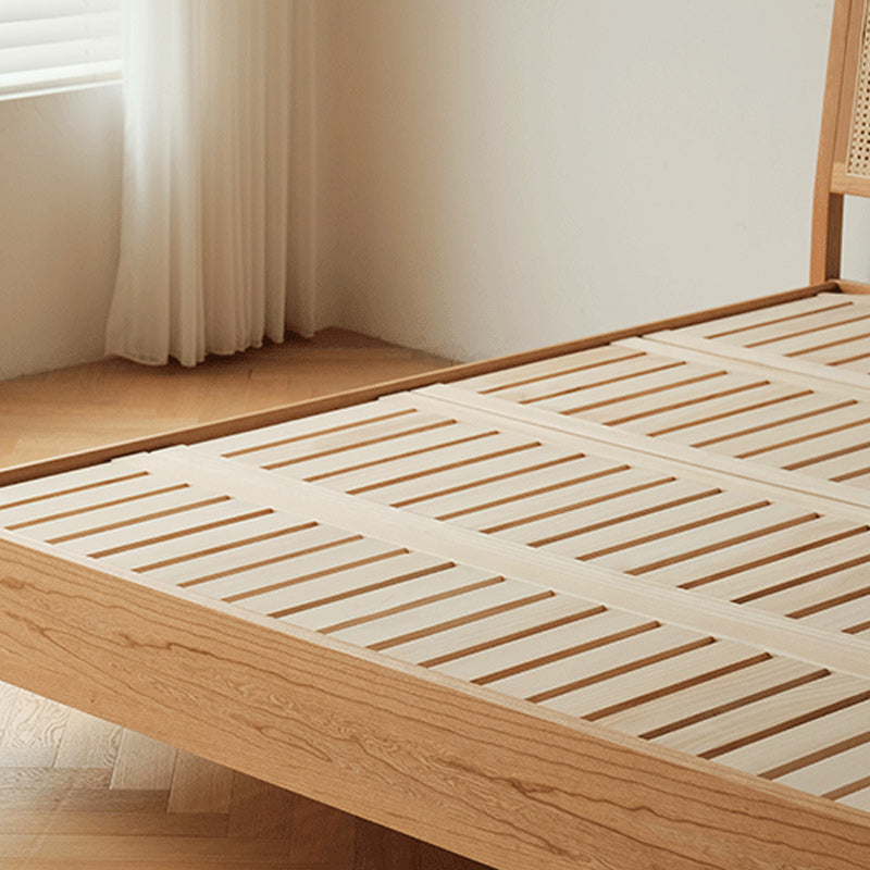 Classic Standard Bed Cherry Solid Color Bed Frame With Custom Gold Legs