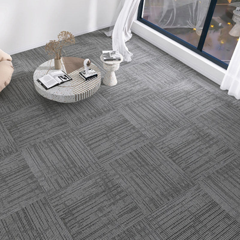 Square PVC Flooring Low Gloss Peel and Stick Waterproof Vinyl Flooring for Living Room