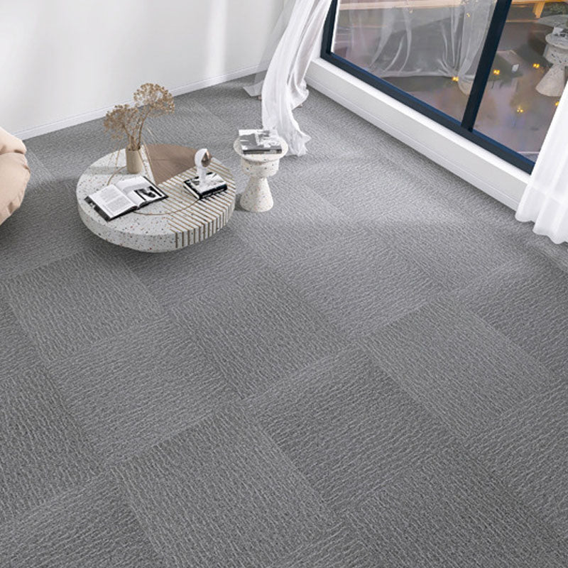 Square PVC Flooring Low Gloss Peel and Stick Waterproof Vinyl Flooring for Living Room