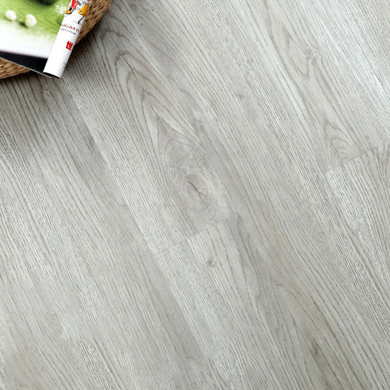 Smooth PVC Flooring Peel and Stick Wood Look Rectangle Vinyl Flooring