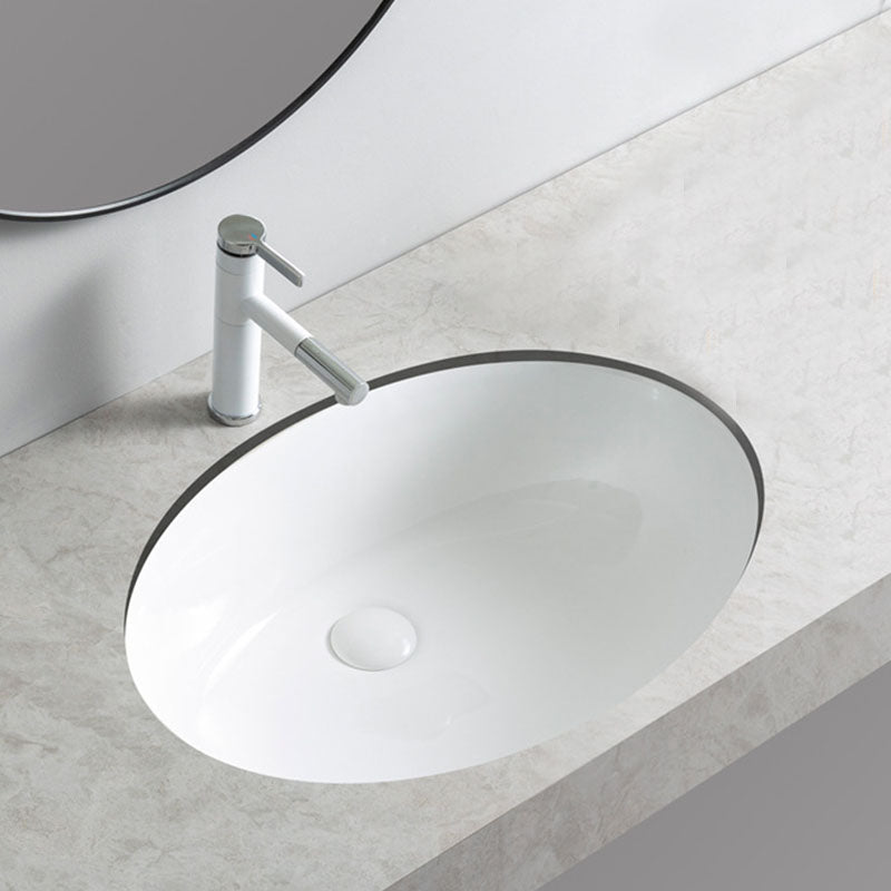 Rectangular and Oval Vessel Sink with No Craftsmanship Basin Sink(Not Including Faucet)