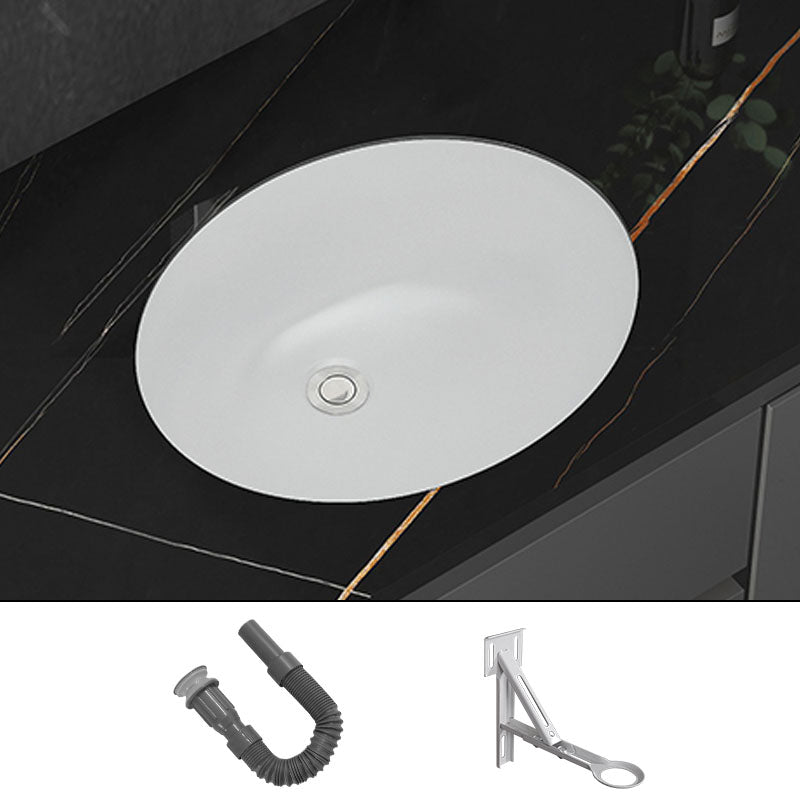 Modern White Bathroom Sink Porcelain Trough Bathroom Sink with Faucet
