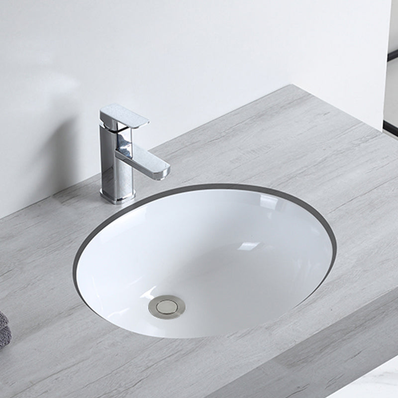 Traditional Undermount Bathroom Sink Porcelain with Pop-Up Drain Basin