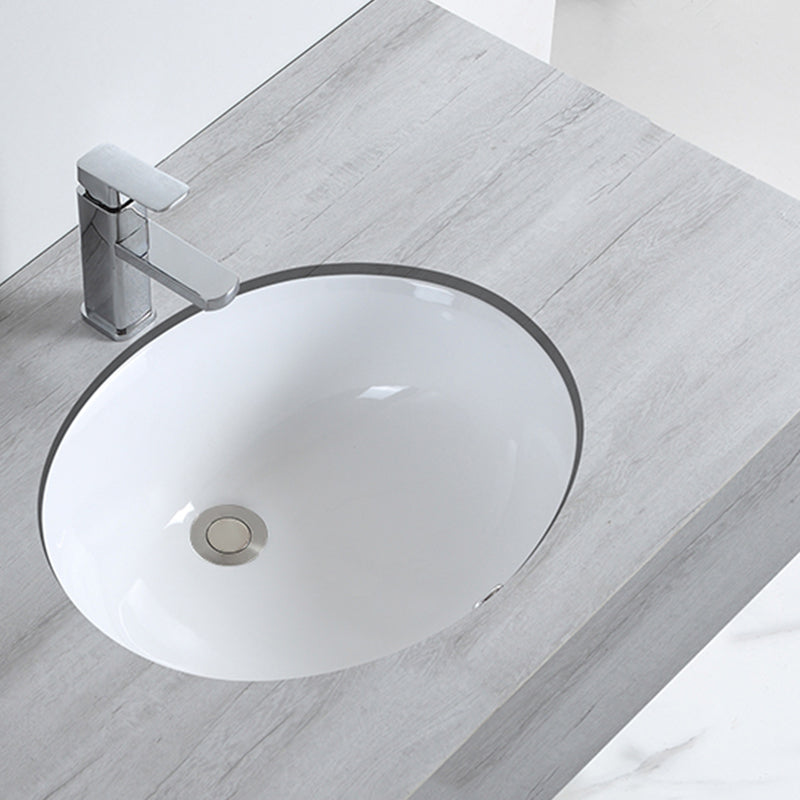 Traditional Undermount Bathroom Sink Porcelain with Pop-Up Drain Basin