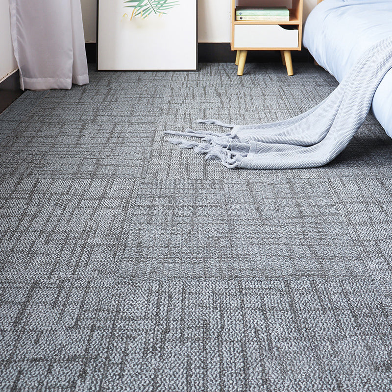 Modern Carpet Floor Tile Self Adhesive Level Loop Stain Resistant Carpet Tile
