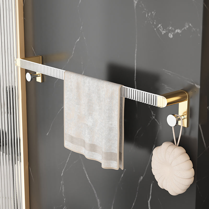 Metal and Acrylic Bathroom Accessory Set Transparent Bathroom Hardware