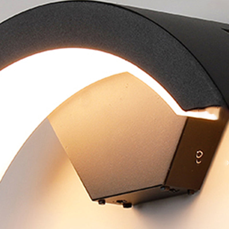 Simple Wall Sconce Curve Outdoor Sconce Light Fixture in Black