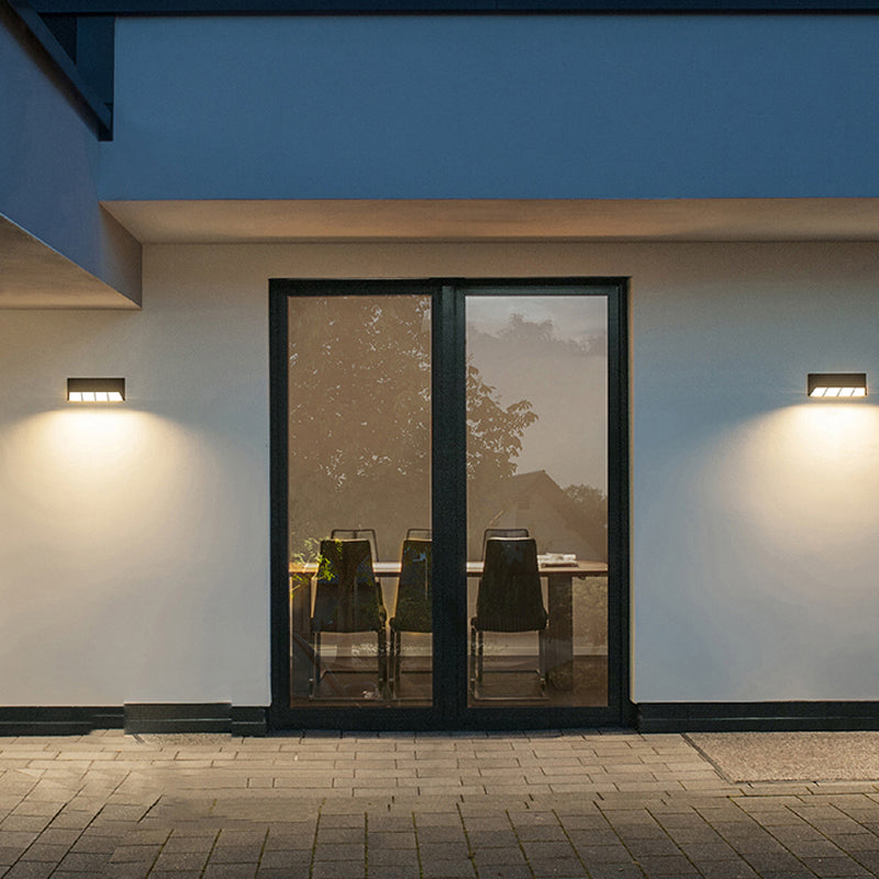 Modern LED Aluminum Wall Light in Matte Black Finish Wall Sconce