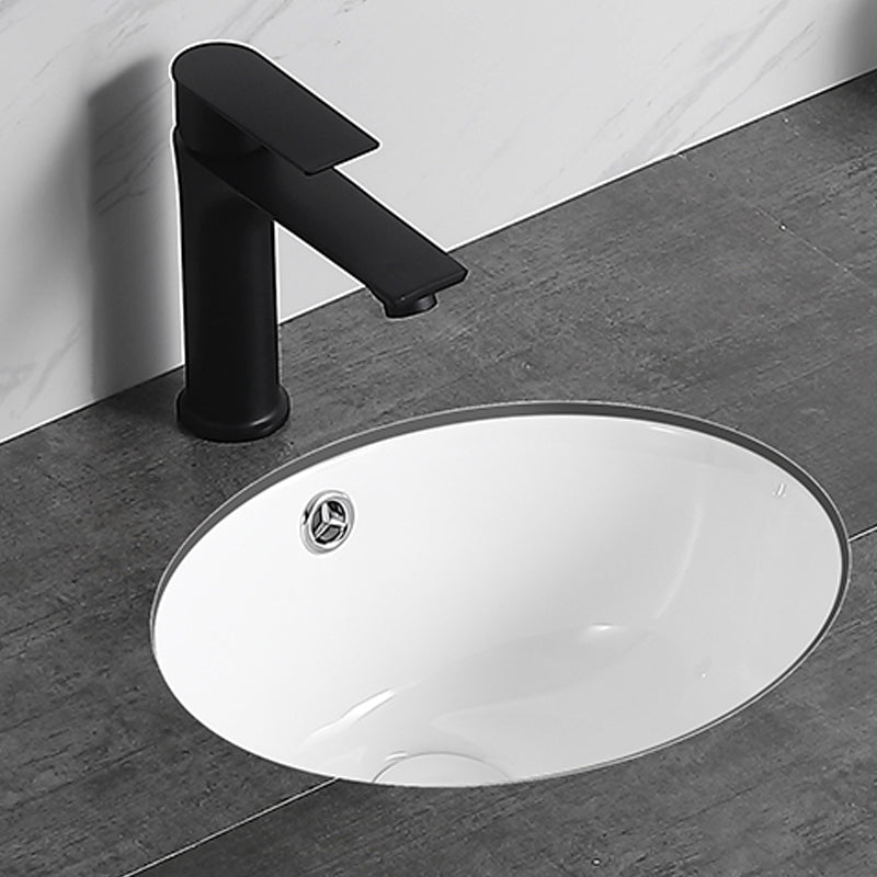 Modern Bathroom Sink Pop-Up Drain Overflow Hole Vessel Sink with Faucet
