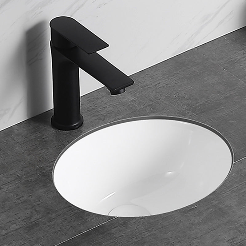 Modern Bathroom Sink Pop-Up Drain Overflow Hole Vessel Sink with Faucet