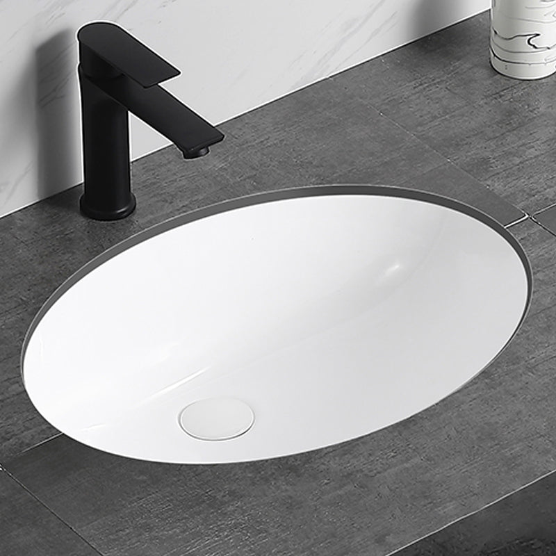 Modern Bathroom Sink Pop-Up Drain Overflow Hole Vessel Sink with Faucet