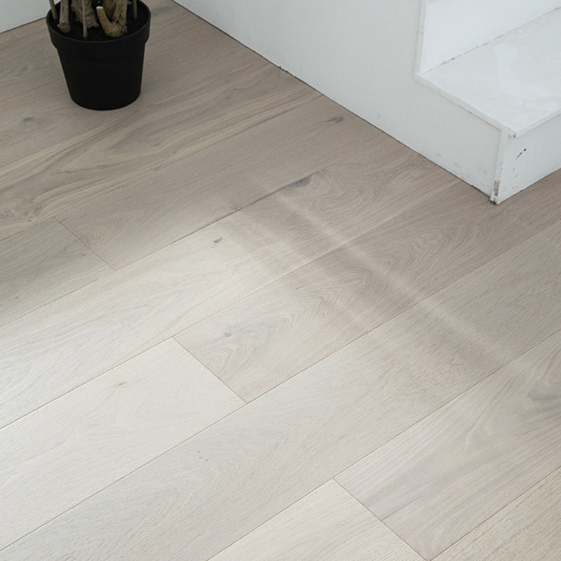 Contemporary Hardwood Flooring Click-Locking Side Trim Piece