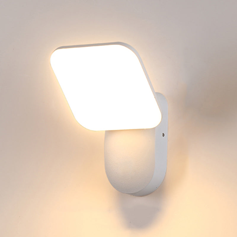 Simple Wall Sconce Waterproof Outdoor Sconce Light Fixture with Metal