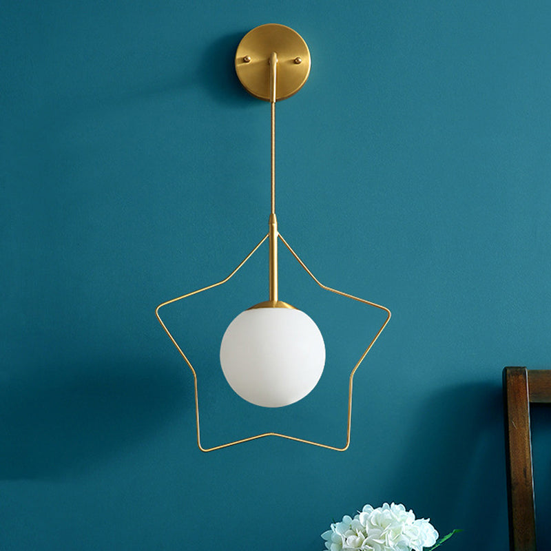 Ball Shape Metal Wall Lighting Modern Style 1-Light Wall Mounted Light in Gold