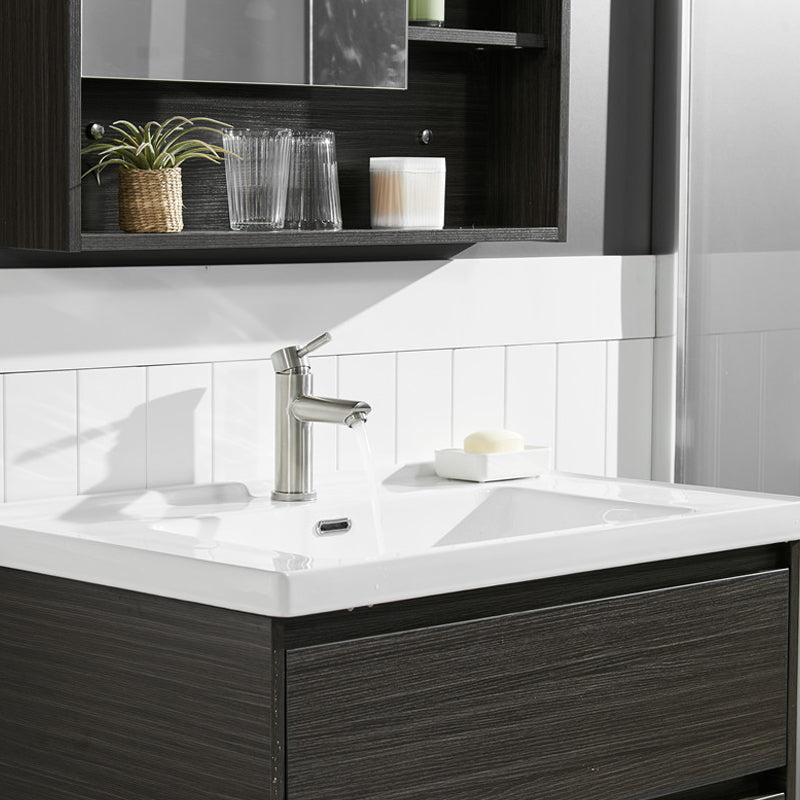 Modern Bridge Faucet Stainless Steel Swivel Spout Spray Kitchen Faucet