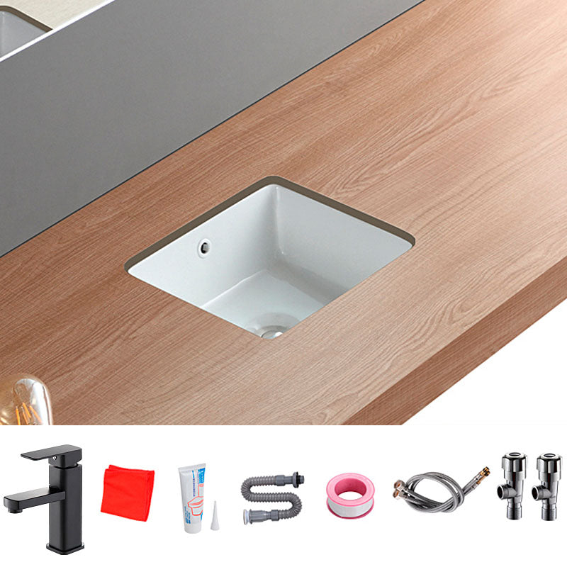 Traditional Undermount Bathroom Sink Porcelain with Overflow Basin Sink