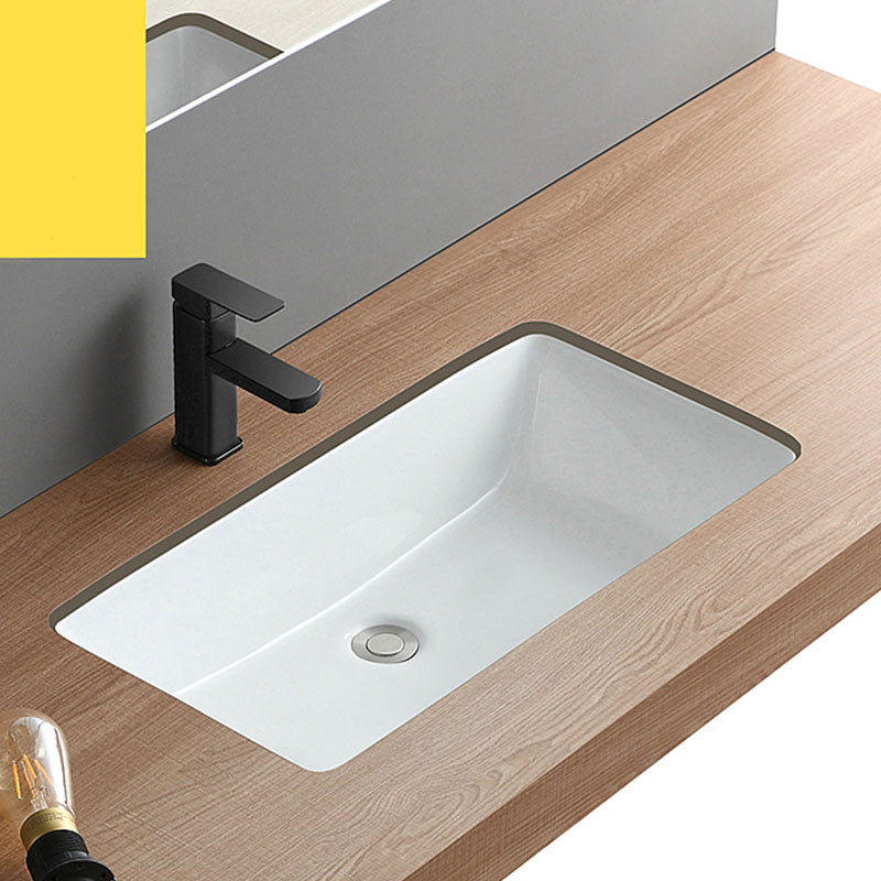 Traditional Undermount Bathroom Sink Porcelain with Overflow Basin Sink