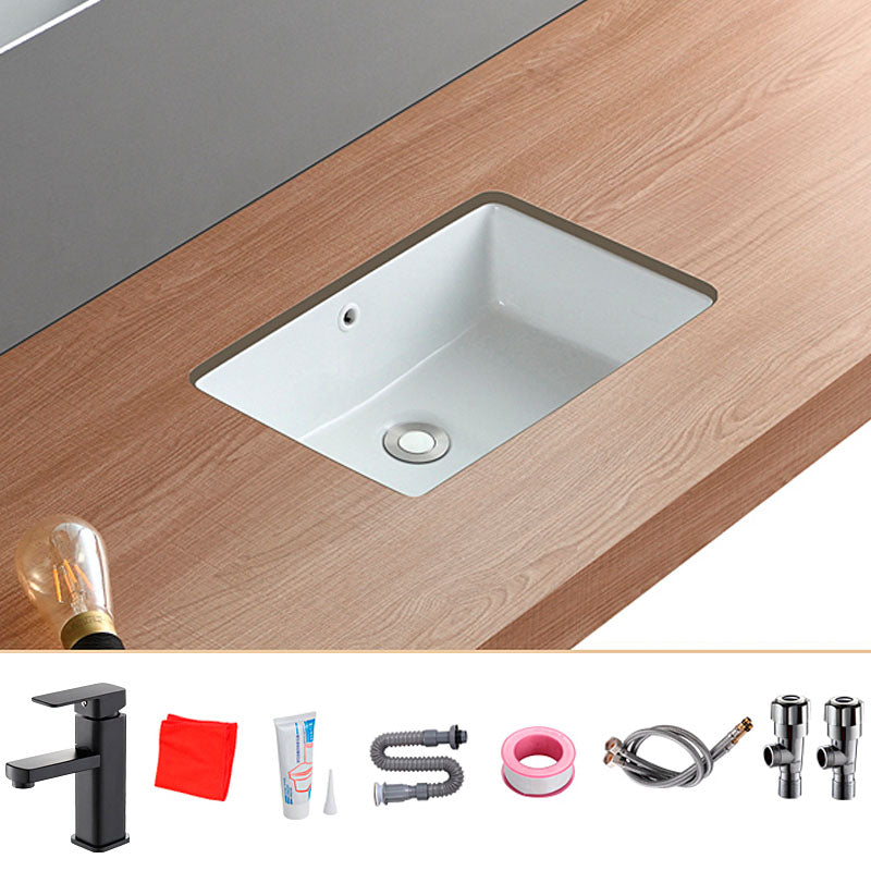 Traditional Undermount Bathroom Sink Porcelain with Overflow Basin Sink