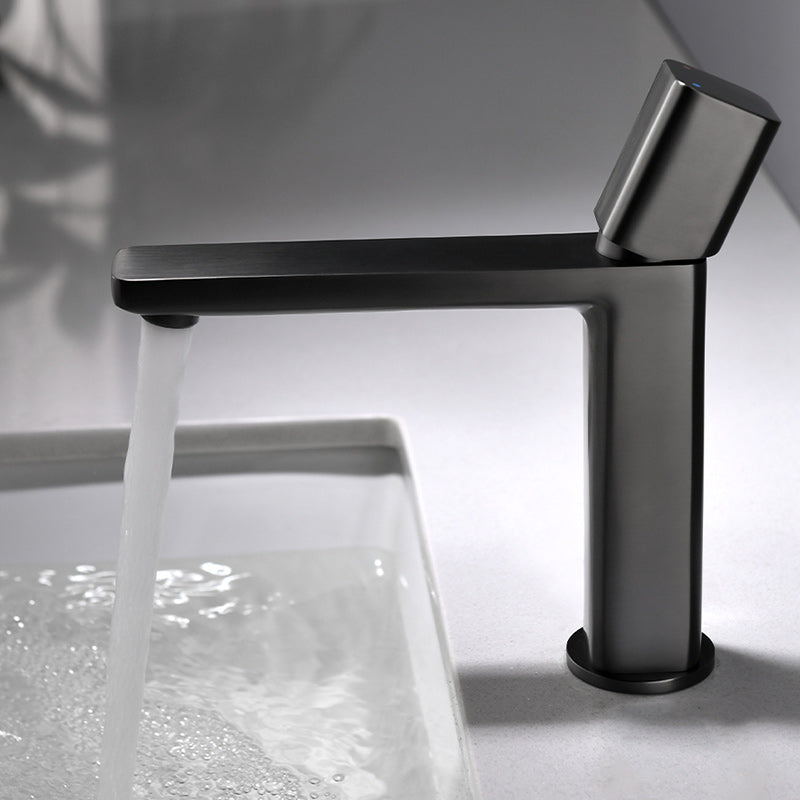 Modern Bathroom Sink Faucet with Single Handle Brass Square Faucet