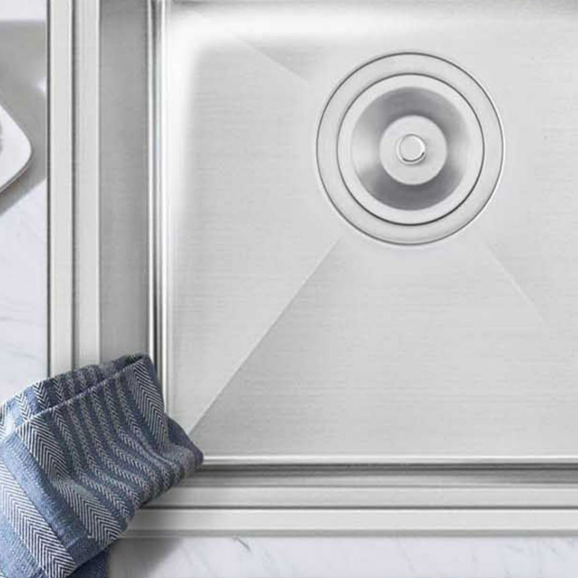 Kitchen Sink Drop-In Stainless Steel Kitchen Double Sink with Drain Assembly