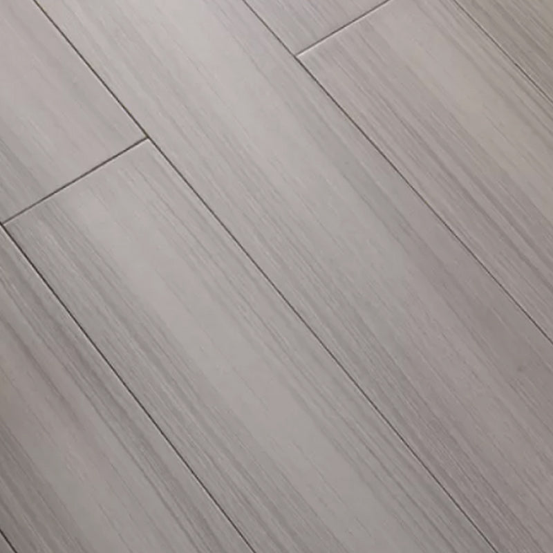 Tradition Oak Wood Hardwood Flooring Smooth Waterproof Flooring