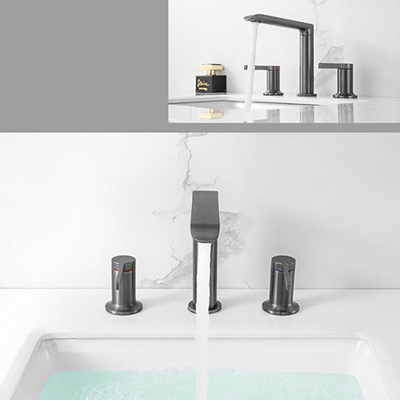 Modern Brass Tub Faucet with 2 Handles Deck Mount Bathroom Faucet