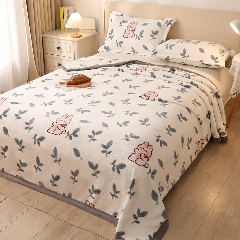 Popular Bed Sheet Cartoon Patterned Fade Resistant Non-Pilling Flannel Bed Sheet
