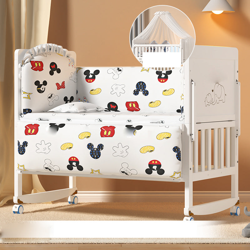 Modern Guardrail Nursery Bed Solid Wood Standard Baby Crib with Casters