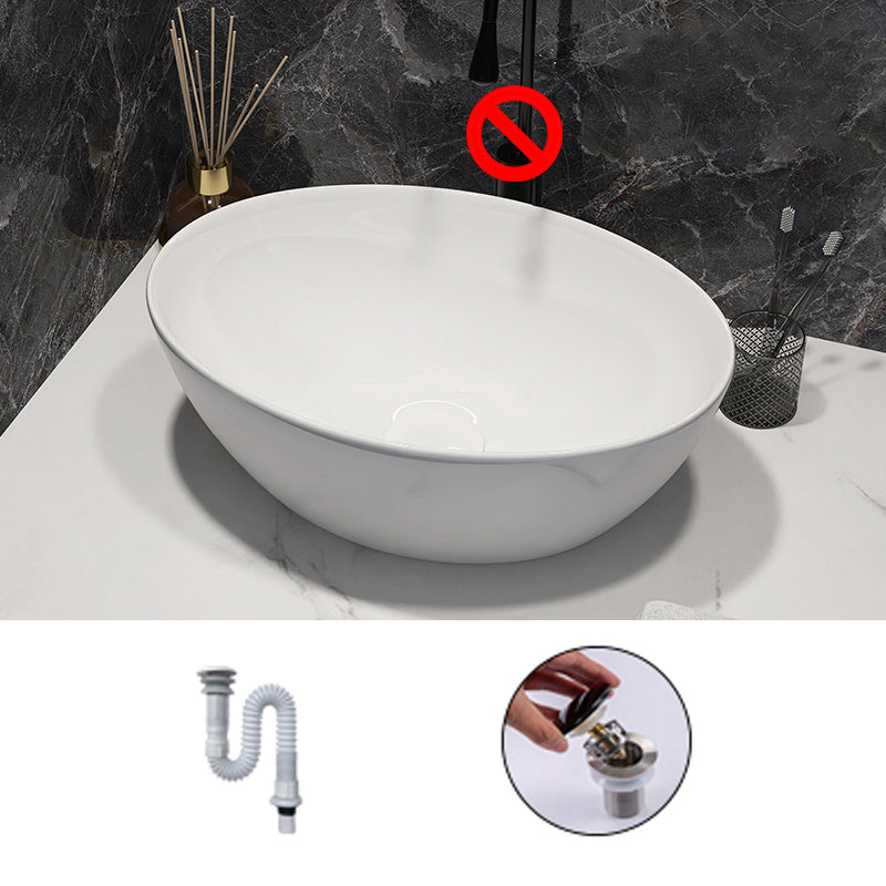 Modern Style Vessel Bathroom Sink Round Ceramic Vessel Bathroom Sink in White