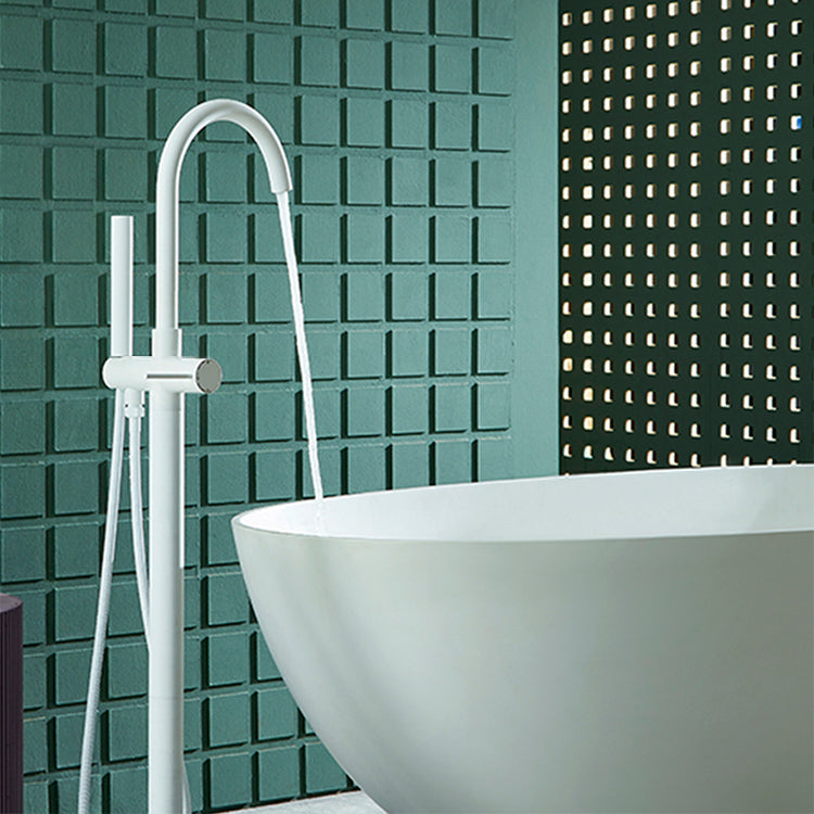 Floor Mounted Freestanding Tub Filler Metal Freestanding Bathtub Faucet in White