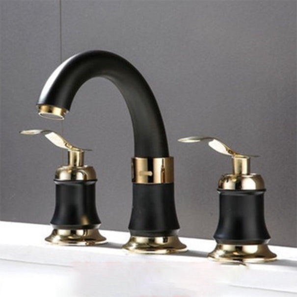 Modern Deck Mounted Lever Handle Bathroom Faucet with Handheld Shower Head