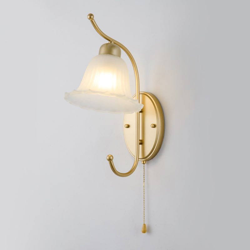 Metal Modern Wall Sconce Flower Shape Wall Light with Glass Shade for Bedroom in Gold