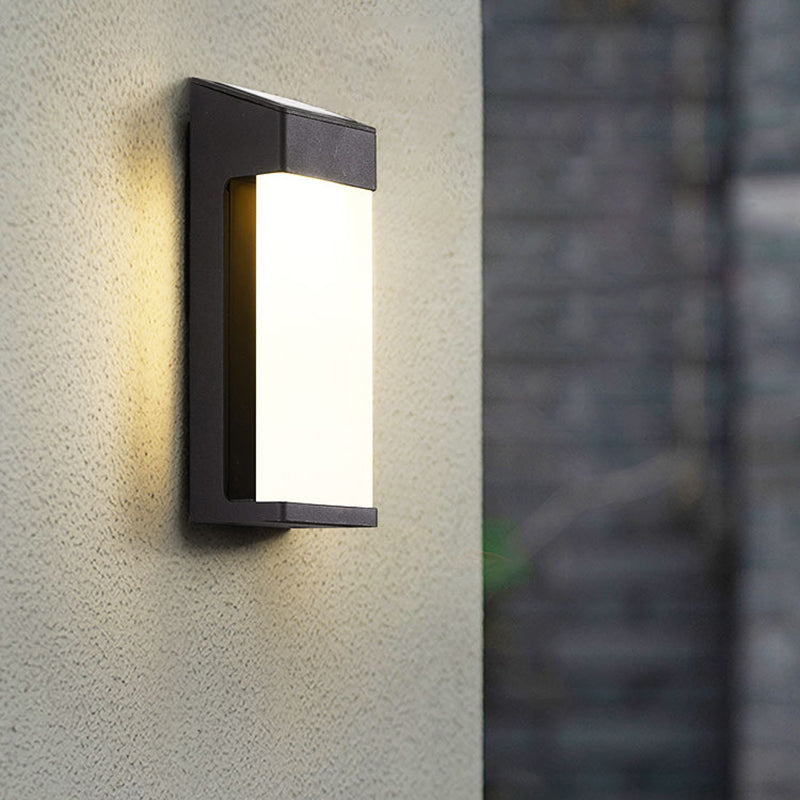 Modern Metal Wall Sconce Geometric Shape Wall Light with Silicone Shade for Living Room