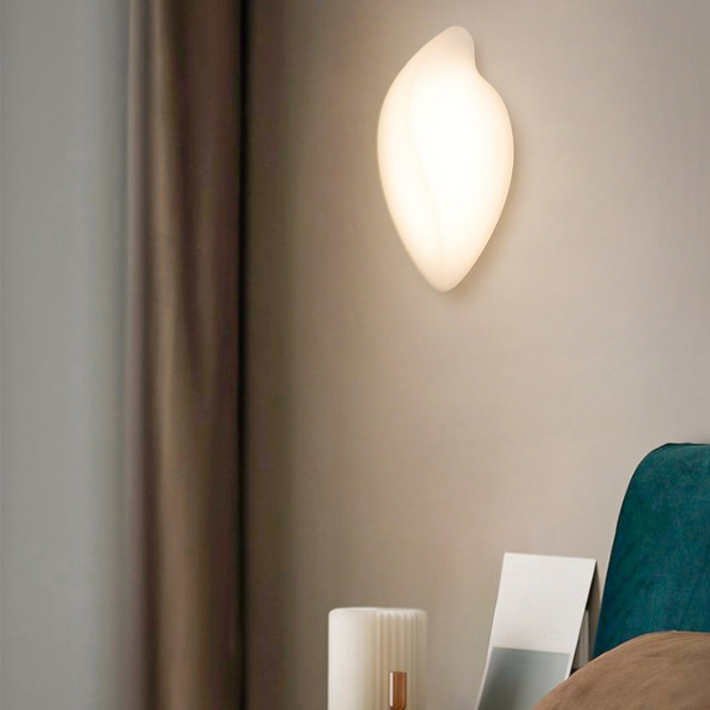 Single Modernism Wall Mounted Sconce White Acrylic Wall Light for Bedroom