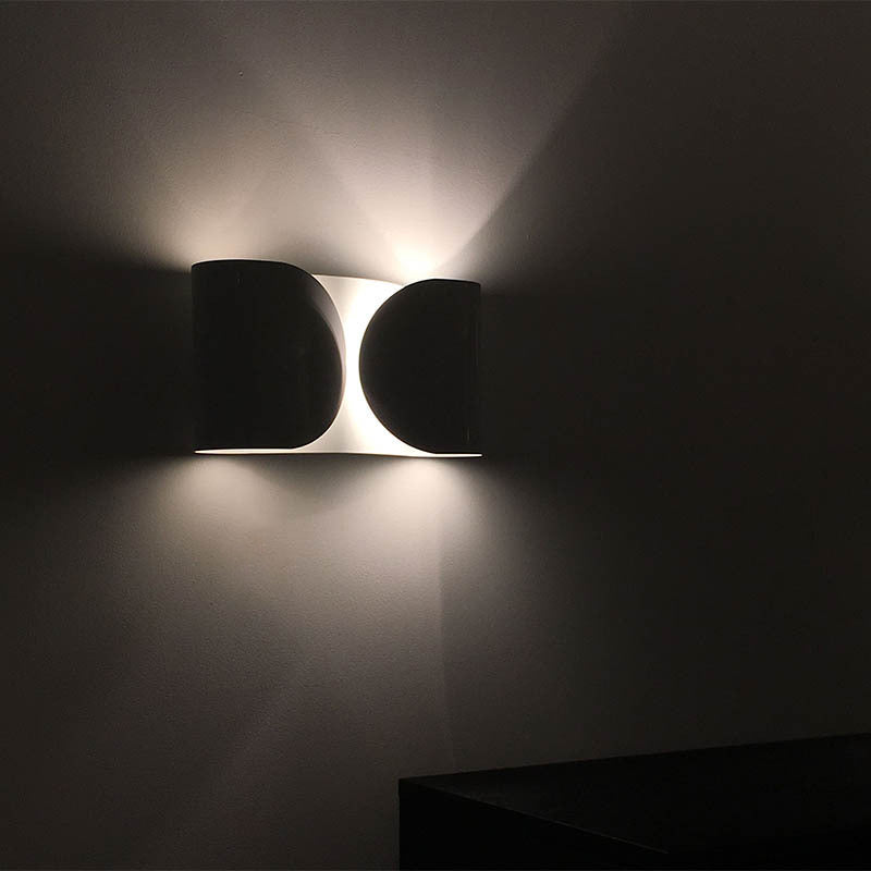 Single Polished Contemporary Wall Mounted Sconce Metal LED Wall Light