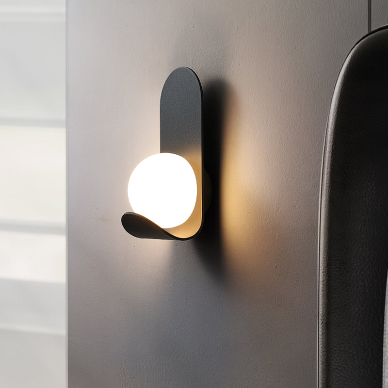 Modernist Wall Sconce Acrylic Shade Wall Light Fixture for Bedroom