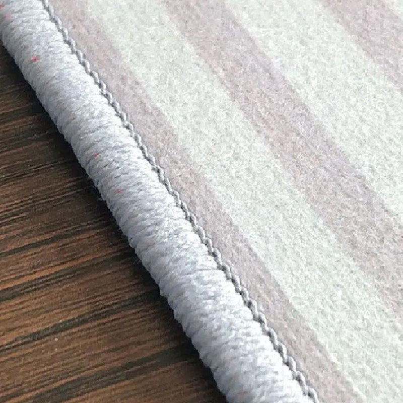 White Modern Rug Polyester Grid Pattern Rug Washable Rug for Home Decor
