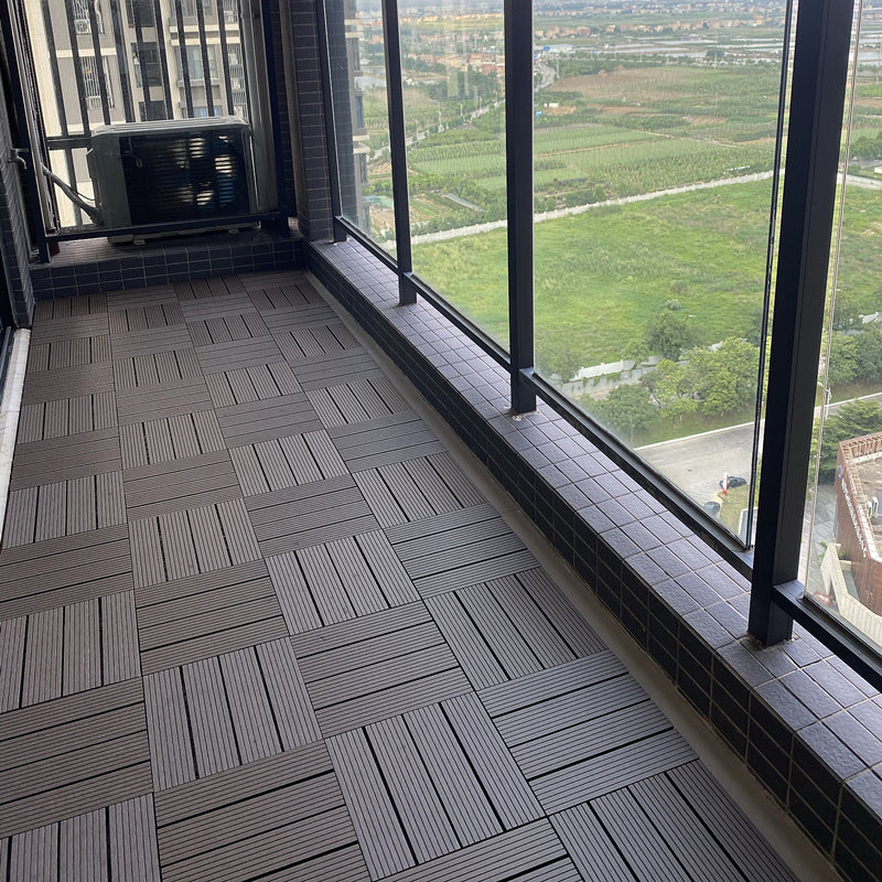 Square PVC Deck/Patio Flooring Tiles Interlocking Installation Outdoor Patio Tiles
