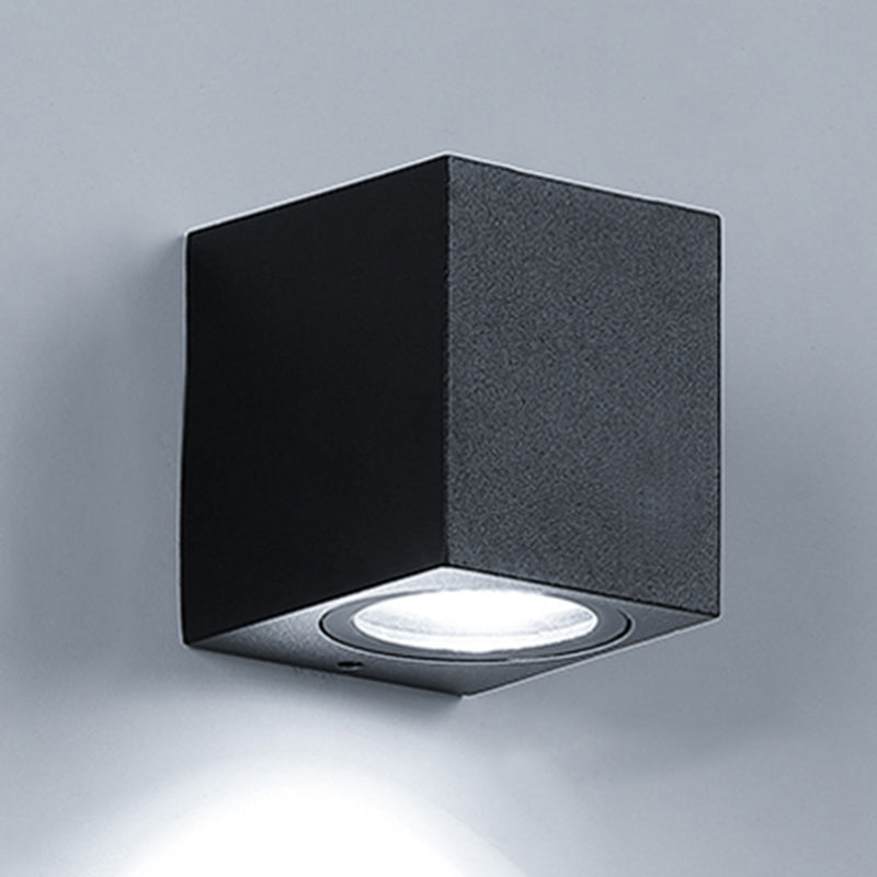 Contemporary Geometric Wall Light Aluminum & Glass Wall Sconce in Black