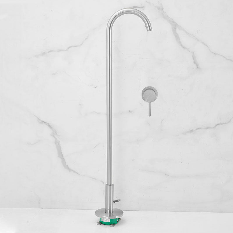 Contemporary Brass Freestanding Bathtub Faucet High Arc Bathtub Faucet