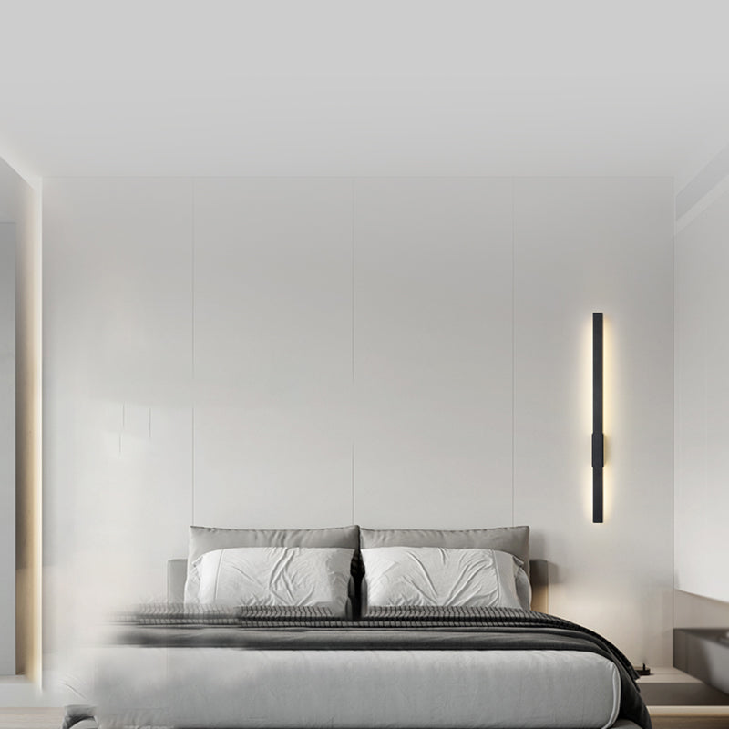 Linear LED Wall Light Metal & Acrylic Wall Sconce in Matte Black