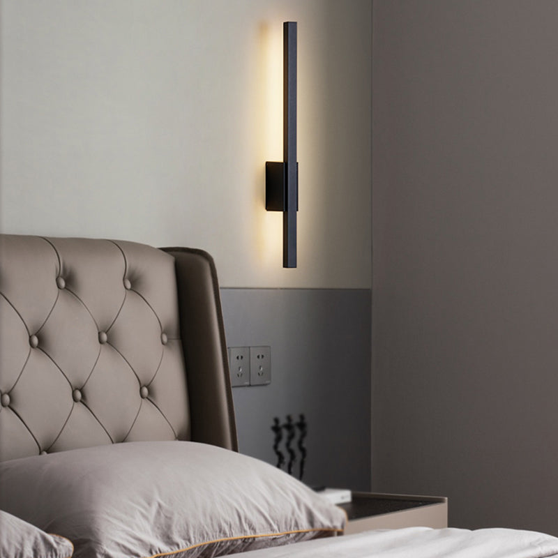 Linear LED Wall Light Metal & Acrylic Wall Sconce in Matte Black